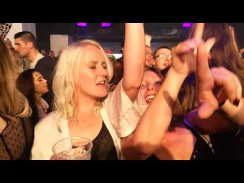 IKON LIVE Halloween 2016  - Ultrabeat - Pretty Green Eyes