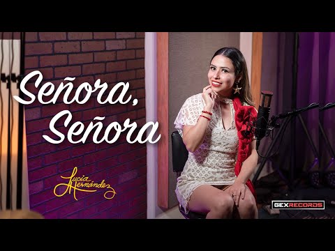 SEÑORA SEÑORA /Lucia Hernández/ cover