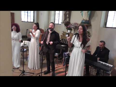 Free Gospel Band - I Say  A Little Pray For You