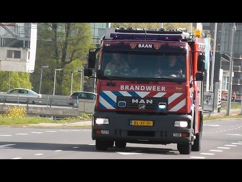 PRIO 1 TS Baan 23-1 Met spoed naar een Gebouwbrand in Rotterdam na OMS Melding