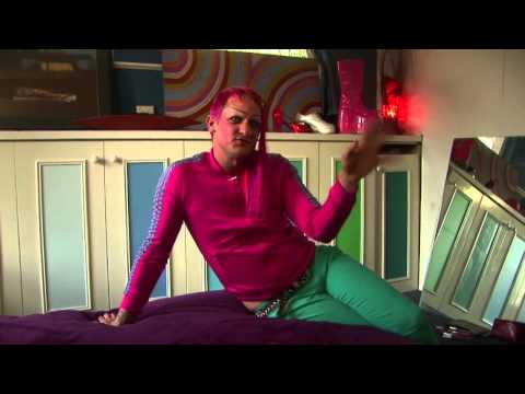 Queen of the Desert, di Alex Kelly (Australia, 2012, 27')