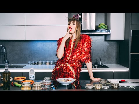 La Iulia Albu în Bucătărie Ep.8: Rețeta Celebrității în România (partea I.)