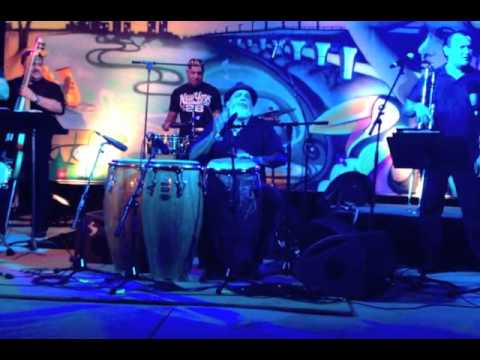 Poncho Sanchez Live! Besame Mama.