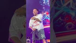 Bow Wow doing the Harlem Shake at The Millennium Tour NYC 2025 😅🔥