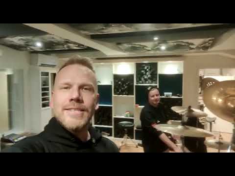 Osmo Ikonen & Lenni-Kalle Taipale 3.12.2022 Teatteri PROvinssissa