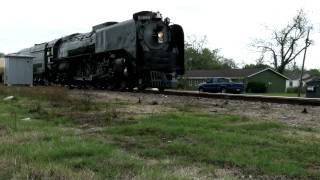 preview picture of video 'UP-844 Leaving Bay City'
