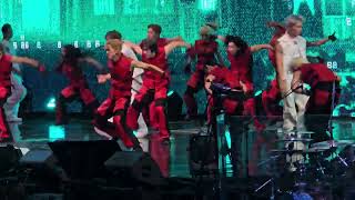 Download lagu STRAY KIDS RUN iT Seoul day 1' Hall Of Fame' mp3