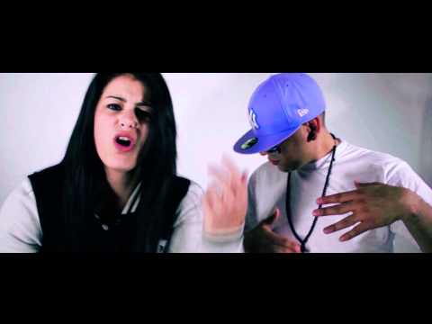 ALEXIS D BESAME LENTO