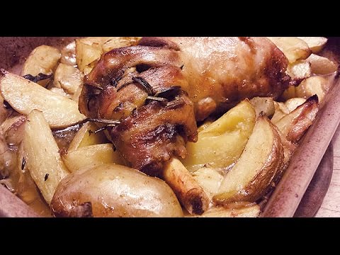 Cosciotto d'agnello al forno con patate e carciofi - Le video ricette di Lara