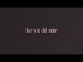 Kelly Clarkson - mine (Official Lyric Video)