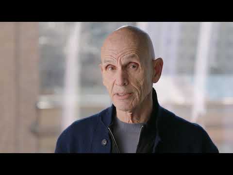 WHAT SORT OF LENS SHOULD YOU USE? - Lesson 7 clip with Joel Meyerowitz