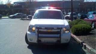 preview picture of video 'Mill Creek Police Department Chevrolet Tahoe Car #33 Emergency Lights Demostration'