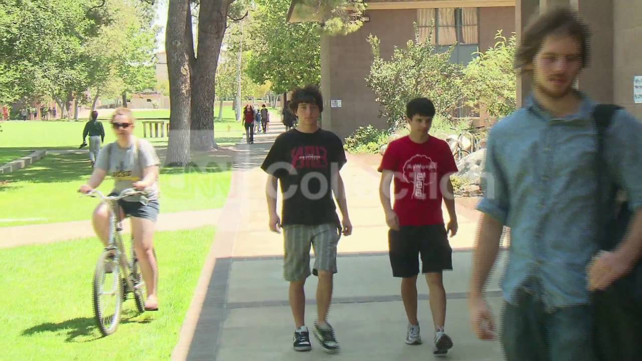 FILE:HARVEY MUDD COLLEGE HAS HIGHEST PAID GRADS