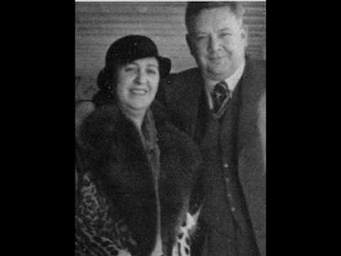 Lauritz Melchior sings the Serenade from The Student Prince.