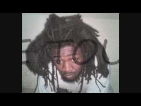 SKROODLE WISH A BITCH WOULD .wmv