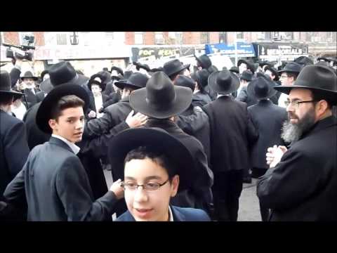 CHAIM BERLIN SEFER TORAH CELEBRATION - CONEY ISLAND AVENUE MIDWOOD BROOKLYN
