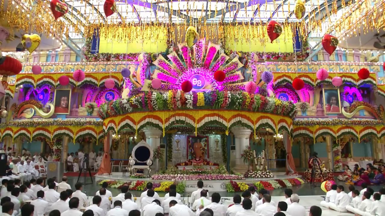 92nd Birthday Celebrations of Bhagawan Sri Sathya Sai Baba at Prasanthi Nilayam - 23 Nov 2017 -Part1