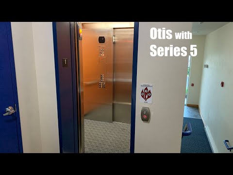 Otis Hydraulic Elevator @ Harborview Building - Sister Bay Yacht Club - Sister Bay, WI