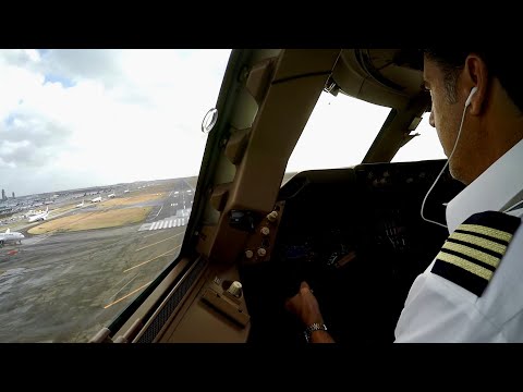 WILD RIDE 747-8 Cockpit Video