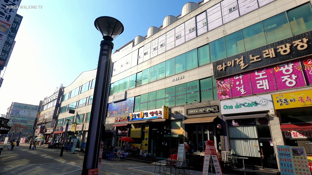 Immersive street-level walking tour through Ansan Gojan, South Korea, showcasing authentic urban landscapes, local architecture, and the vibrant atmosphere of the city's neighborhoods