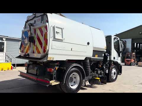 2018 IVECO JOHNSTON ROAD SWEEPER 79,000 mile - Image 2
