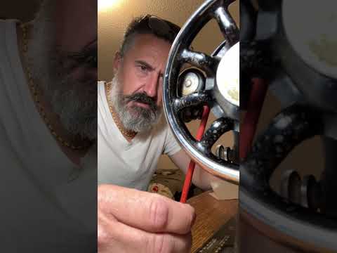 Vintage Sewing With a Treadle Singer 66: Using Sandpaper to Dress a New Belt and Prevent Slipping