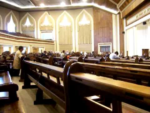 portão hino , meia hora