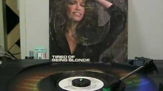 Carly Simon - Tired Of Being Blonde