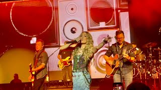 Carrie Underwood - “BEFORE HE CHEATS” (Tanglewood, Lenox, MA - 08/29/26)