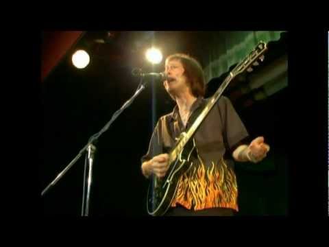 Blue Highway - Les Wilson & Mighty Houserockers