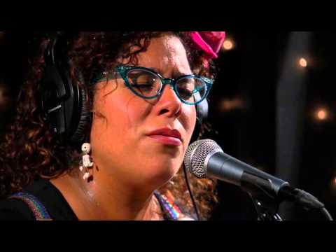 La Santa Cecilia - Como Dios Manda (Live on KEXP)