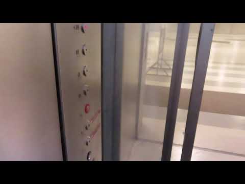 Very Interesting Unknown Hydraulic Elevator At Kimbell Art Museum