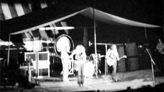 Good Times Bad Times - Led Zeppelin (live New Heaven 1970-08-15)