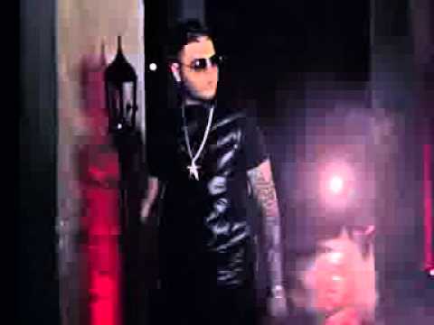 KELMITT FEAT FARRUKO , DOZi ' EL DEL CONTROL '    ENVIDIA ' REMIX '  OFFICIAL VIDEO )