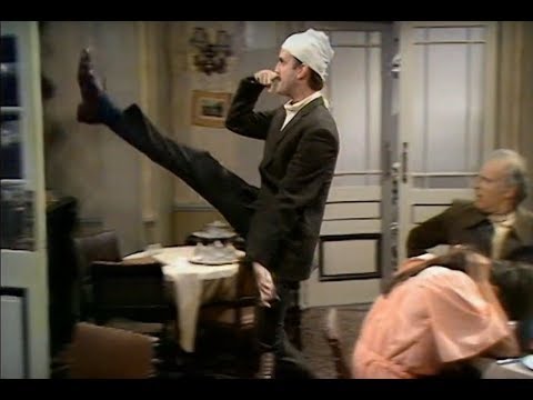 Fawlty Towers: The funny Nazi walk