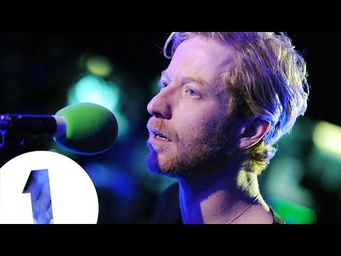 Biffy Clyro - Howl in the Live Lounge
