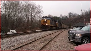 preview picture of video 'Railfanning the Clinchfield RR; southbound Coal Train in Spruce Pine NC'