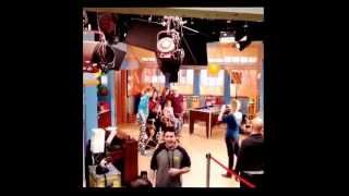 Ross shakes Laura!!!