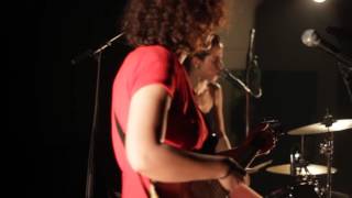 PEGA MONSTRO - Não Consegues (AO VIVO NA ZDB)