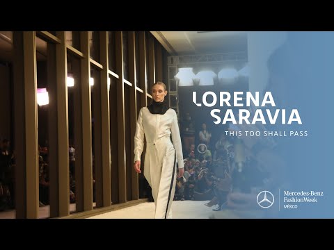 Lorena Saravia en MBFWMx por Mercedes-Benz | CDMX