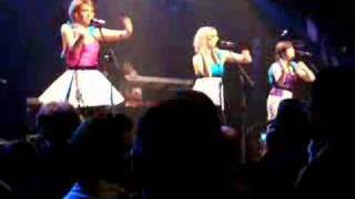 Pipettes-&quot;Dance And Boogie&quot; &amp; &quot;Your Kisses Are Wasted On Me&quot;