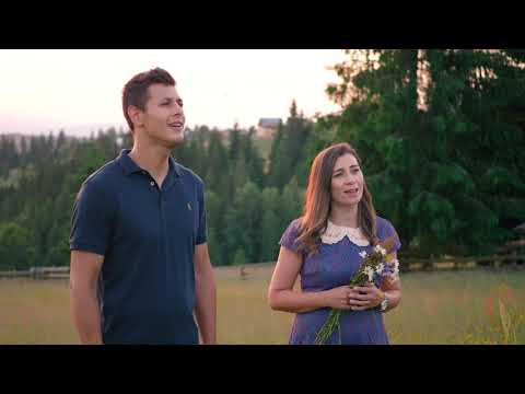 Andrei & Andreea Mois - Esti asa de frumos [Official Video]