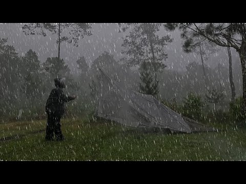 BEST HEAVY RAIN VIDEO‼ SOLO CAMPING IN HEAVY RAIN AND THUNDERSTORMS - RELAXING CAMP