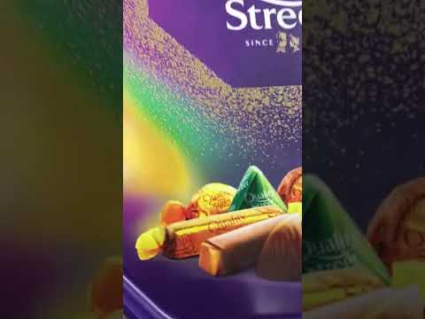 MACKINTOSH’S QUALITY STREET #shorts #asmr #mackintosh #quality #street #chocolate #sweet #purple