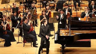 Download lagu 🔥🎹【衝撃】角野隼斗が魅せた“奇跡の一夜”！ガーシュウィン「Concerto in F」に名門ホールが震えた瞬間✨🎶 mp3