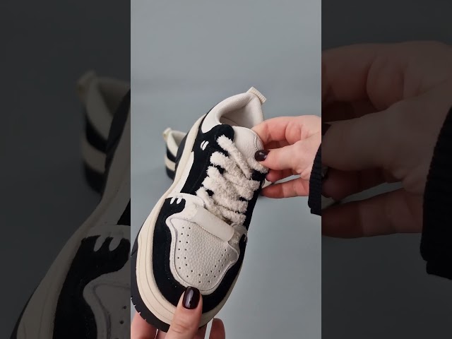 Чоботи жіночі шкіряні байка хутро 592641 Чорний Кеди жіночі шкіряні 590222 Чорно-білі