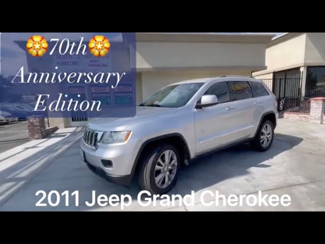 2011 Jeep Grand Cherokee - Image 25