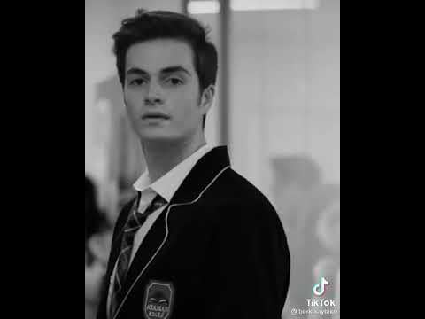 Дорук и берк. Мои братья и сестры турецкий берк. Берк мои братья. Берк мои братья. Берк мои братья.