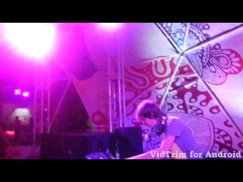 Kazantip 2013 Z - 21 ed cosmonaut