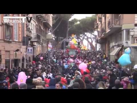 Tiburno.tv - Tivoli, tornano i carri per il Carnevale 2015. Migliaia in festa